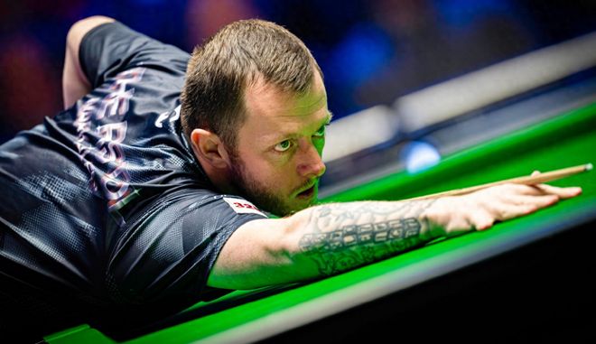 他在年轻球 他在年轻球